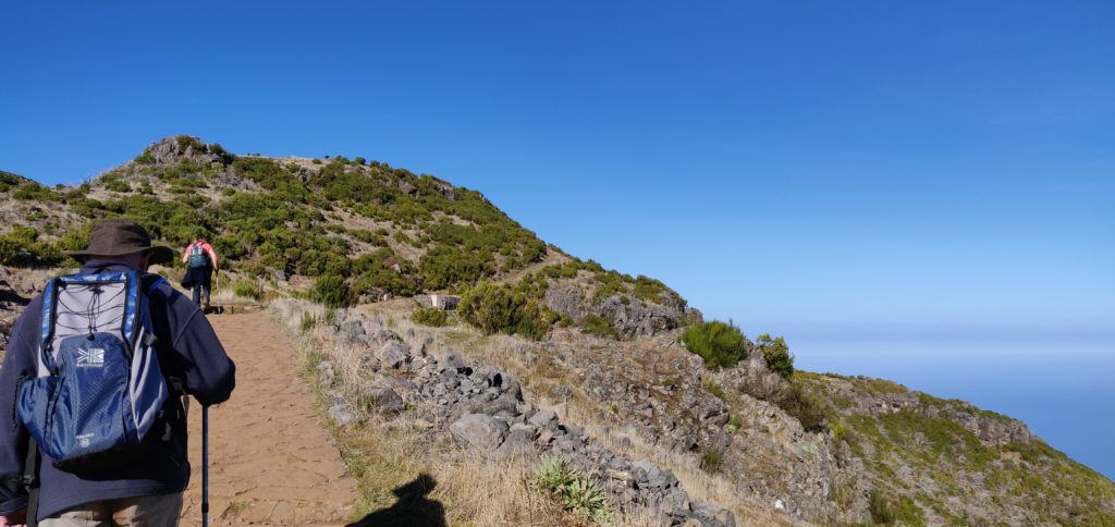 The wide, paved, path leads as far as the Casa do Abrigo